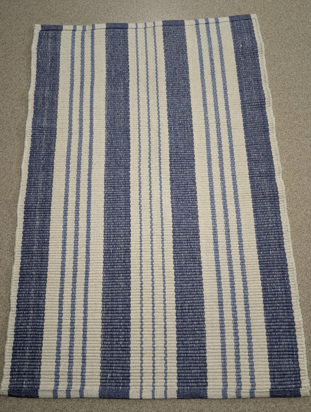 Dash & Albert Reversible Hand Woven Blue/White Striped Cotton Rug 2' X 3'
